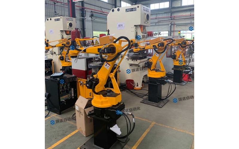 沖壓機械手在工業制造中的應用