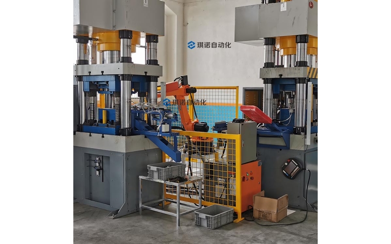 國內品牌和國外品牌的沖壓機械手，該如何選擇？